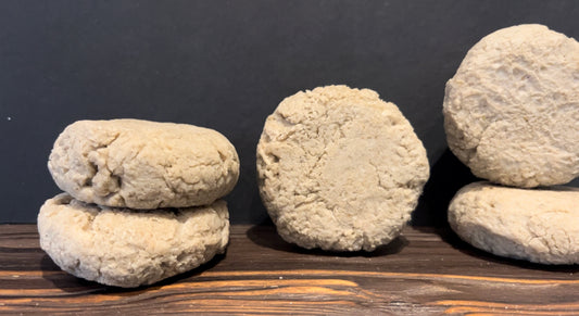 Natural shampoo bar with acorus